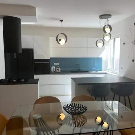 La Mar - Two Bedroom With Terrace