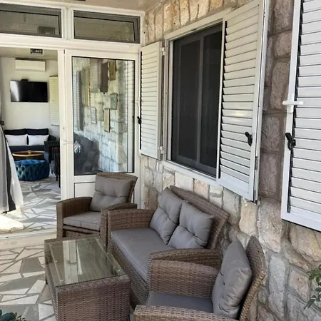 La Mar - Two Bedroom With Terrace *